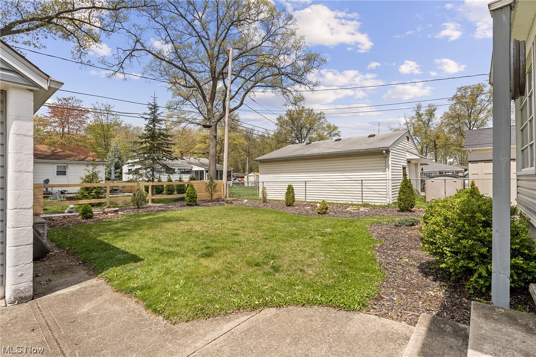 Vineyard Beach Sub - Residential