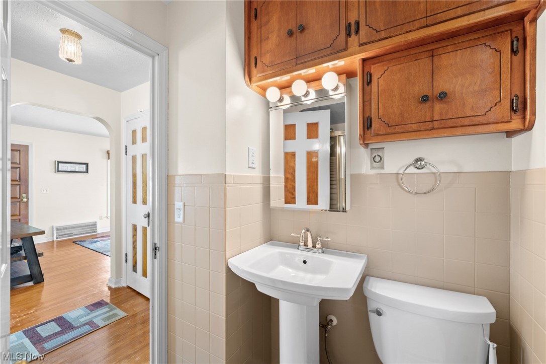 Vineyard Beach Sub - Residential