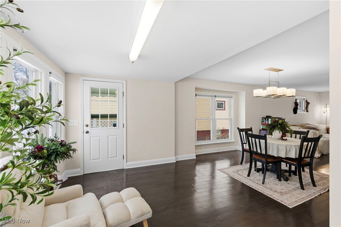 Pumphrey Realty Cos Orch Grove - Residential