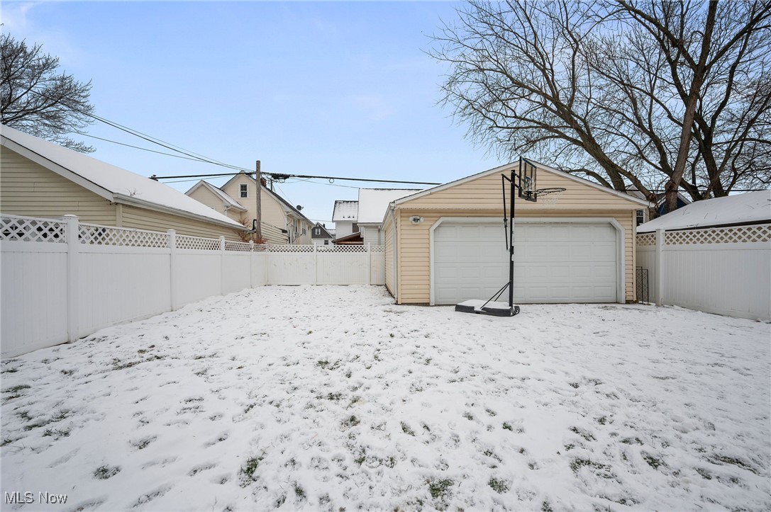 Pumphrey Realty Cos Orch Grove - Residential