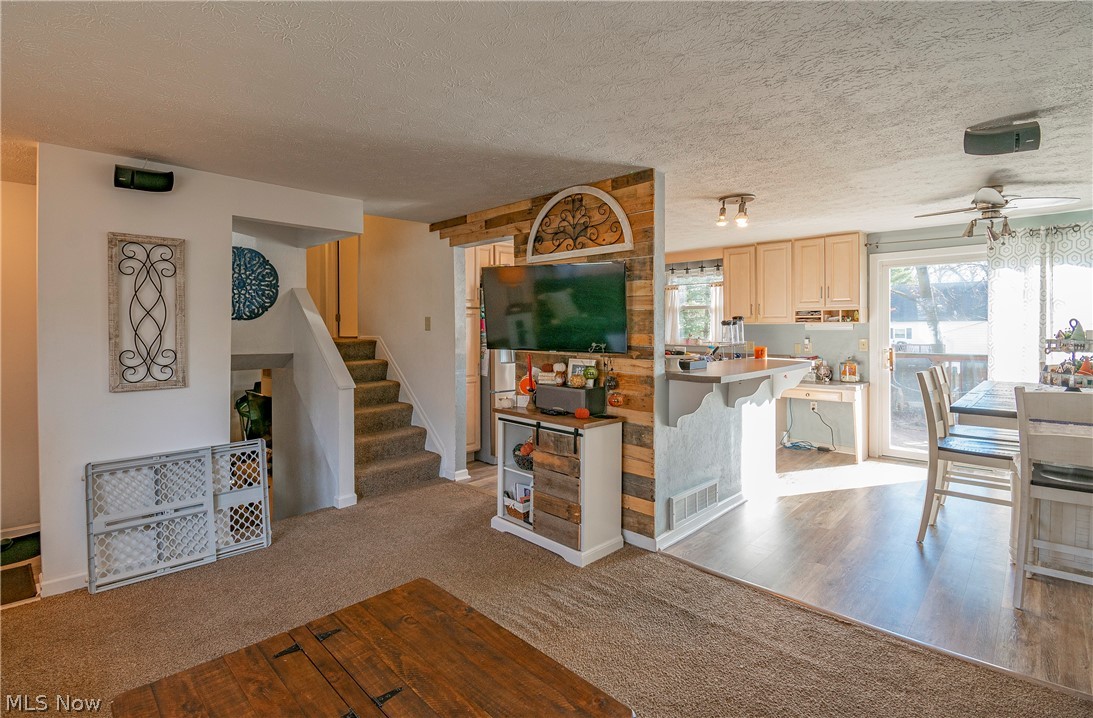 Oakhurst Manor - Residential