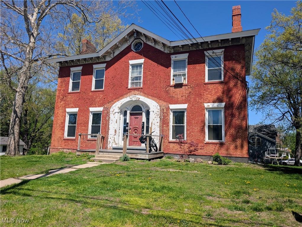 Holmes - Commercial Sale