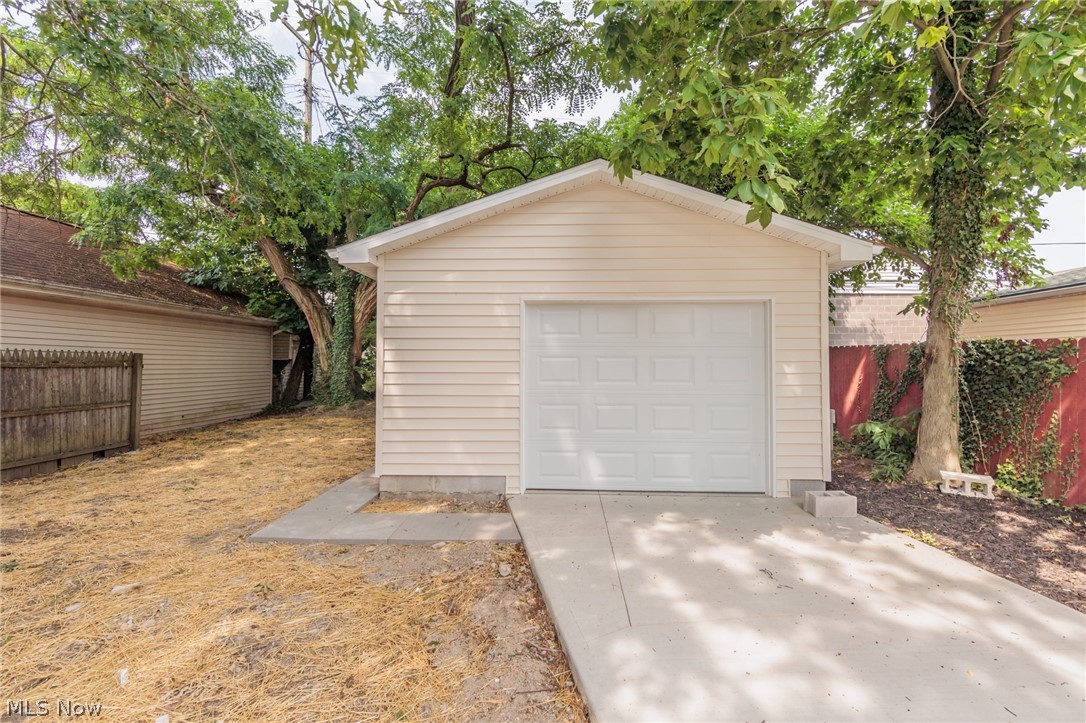 Fairwood Heights - Residential