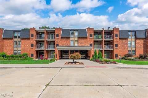 Photo for 4183 Columbia Road 205