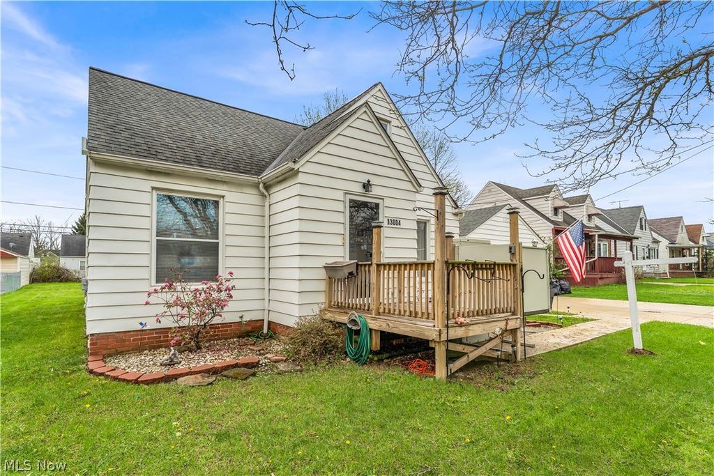Photo of 13004 Rockside Road, Garfield Heights, OH 44125 (MLS # 5202166)