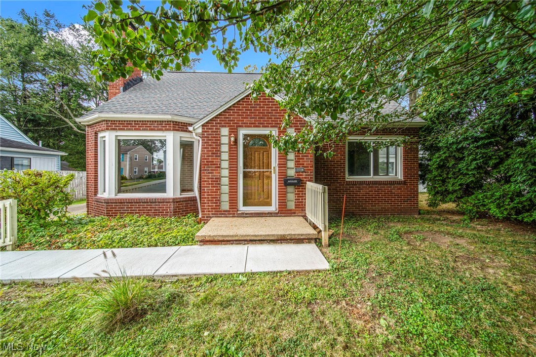 Charming 4 BR / 2 BA bungalow nestled in Akron’s Wallhaven neighborhood. With 1,341 sq ft of thoughtfully laid-out living space, this 1953-built home features a cozy fireplace, central HVAC, and durable masonry construction. Positioned on a sizable 6,750 sq ft lot, the property offers room to grow and personalize. Ready for immediate enjoyment or optional enhancements. Priced competitively near $239,999, this is a rare opportunity. Contact us today to view.