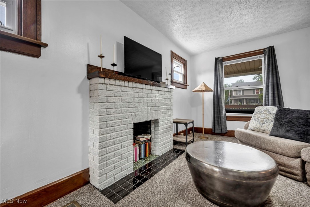 Carpenter - Residential