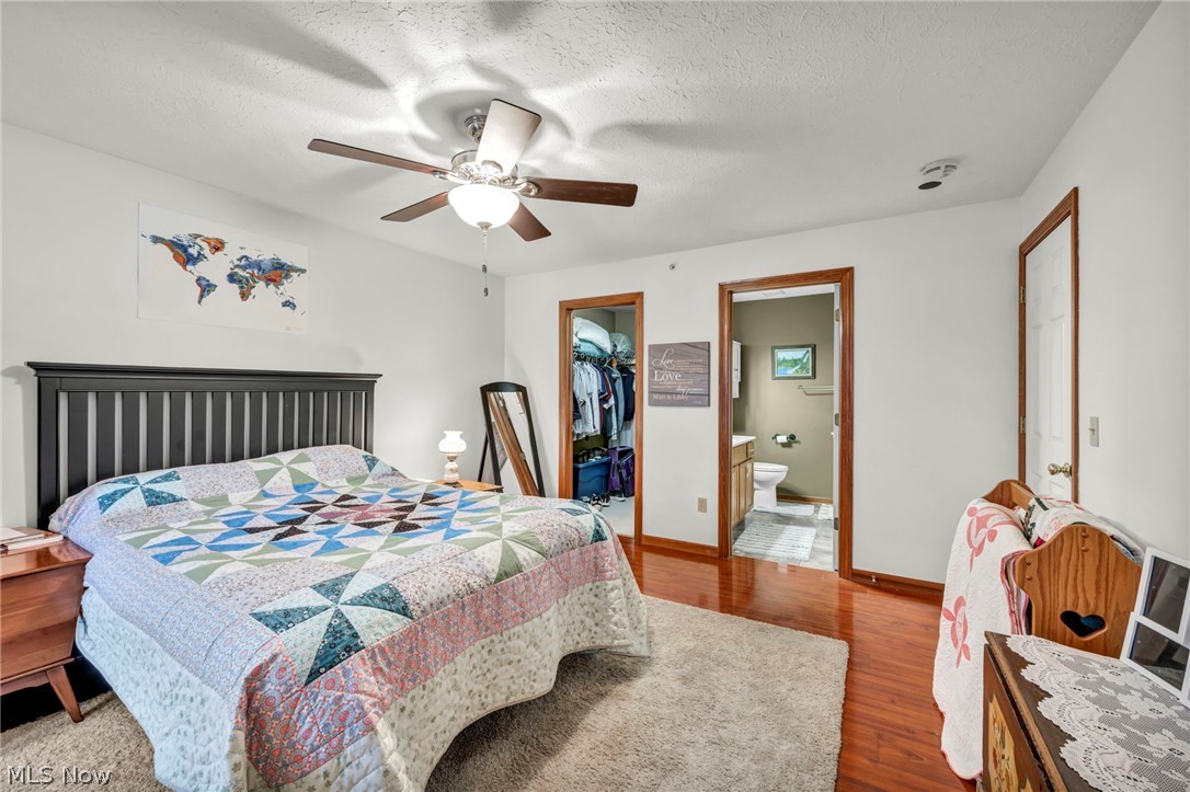 Hampton Court Highrise Condo - Residential