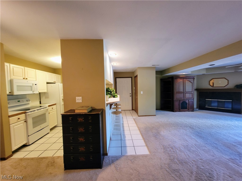 Courts of Country Lakes - Residential