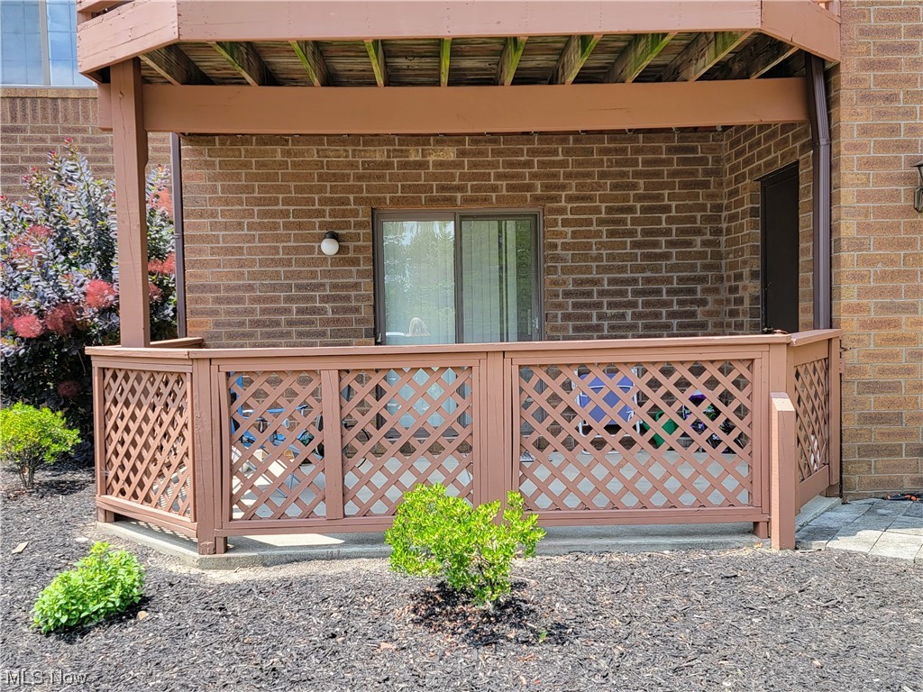 Courts of Country Lakes - Residential