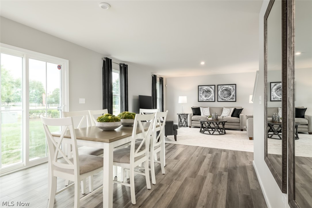 Washington Grove - Residential