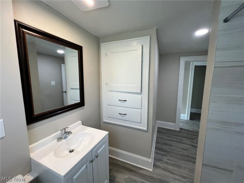 Tiny photo for 784 Rosamond Avenue, Akron, OH 44307 (MLS # 5237803)
