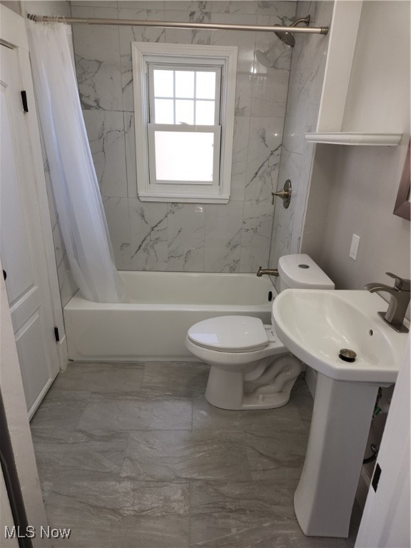 A G Frisbie Companys Homestea - Residential Lease