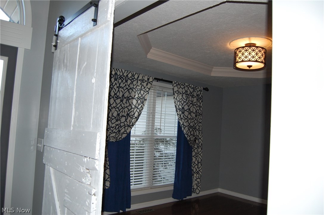 Saratoga Hills 01 - Residential