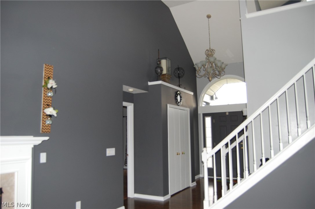 Saratoga Hills 01 - Residential