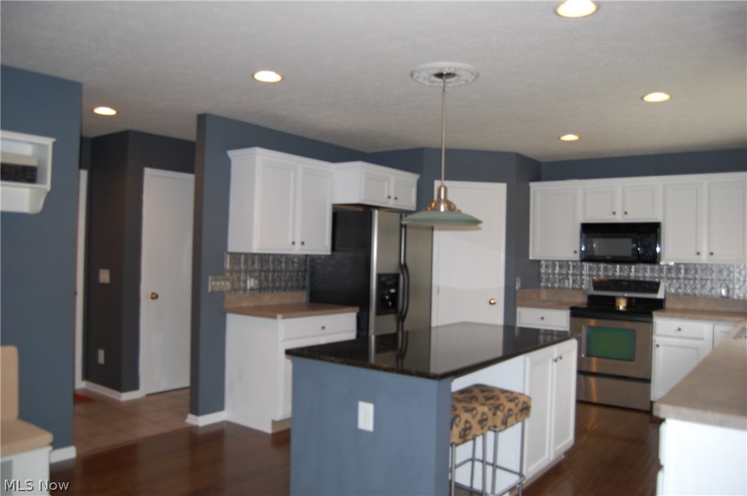 Saratoga Hills 01 - Residential