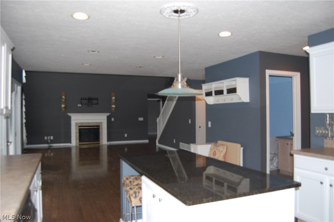 Saratoga Hills 01 - Residential