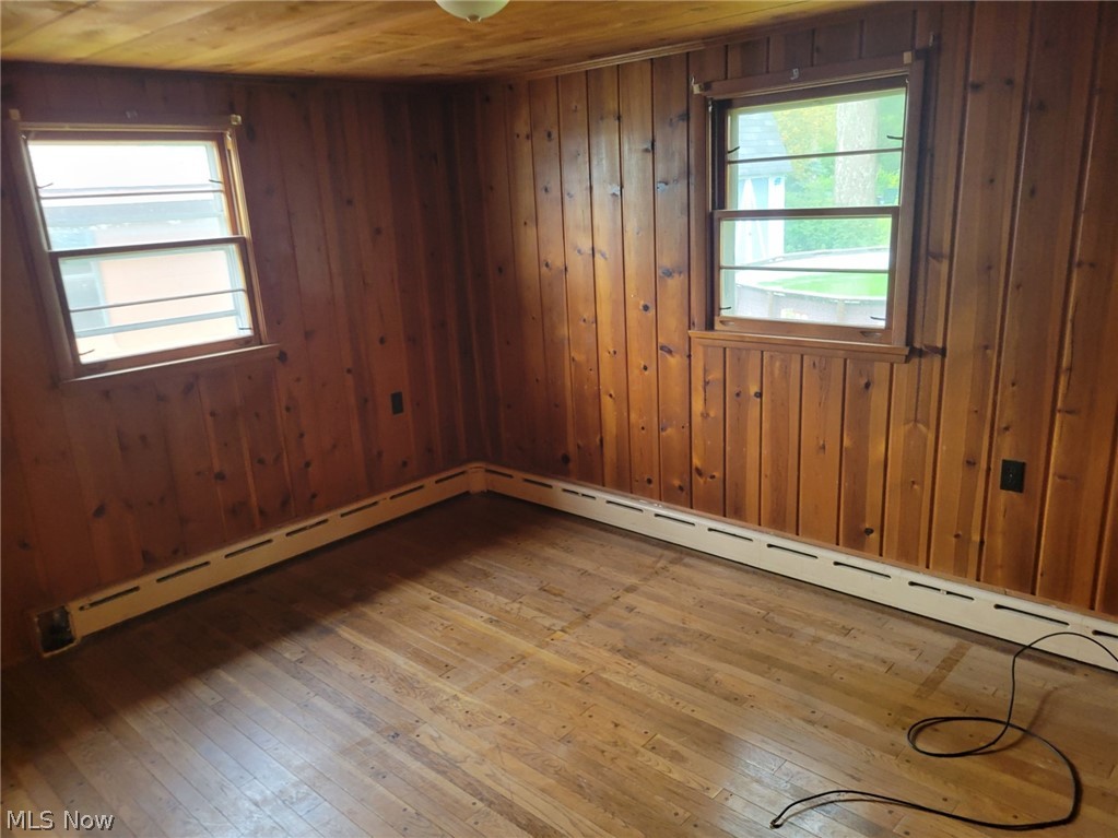 Village/Wellington - Residential