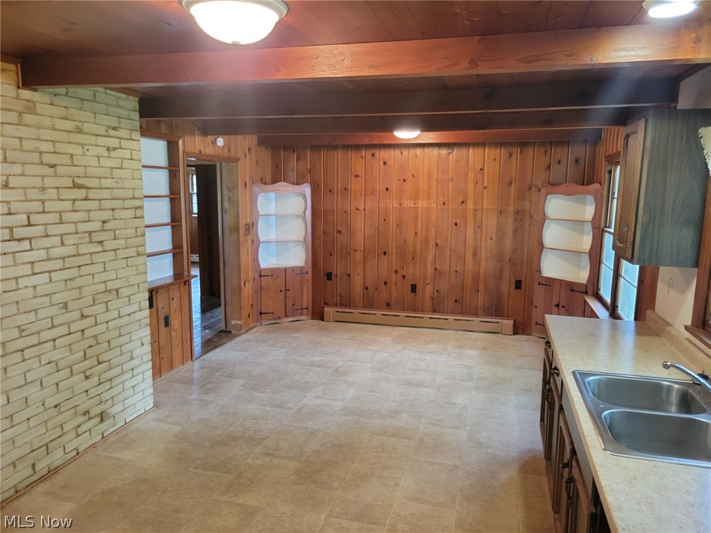 Village/Wellington - Residential