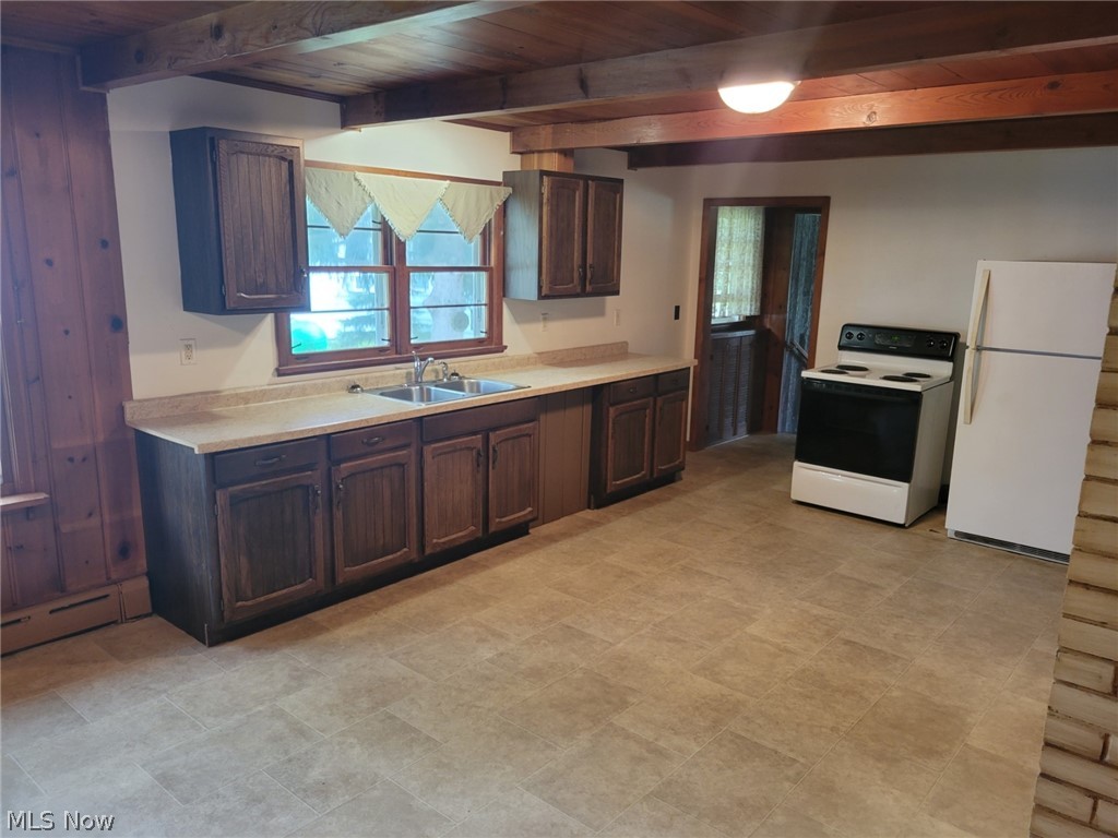 Village/Wellington - Residential