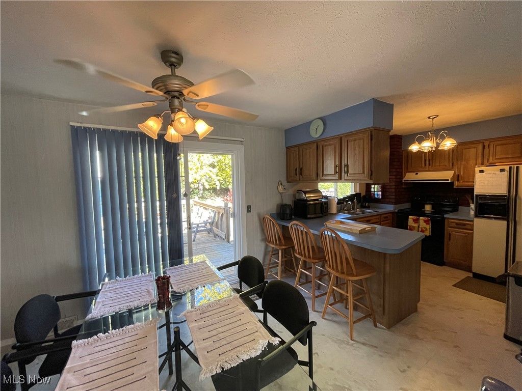 Photo of 2838 Marda Drive, Parma, OH 44134 (MLS # 5168197)