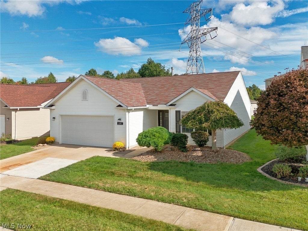 3382 Coopers Trail