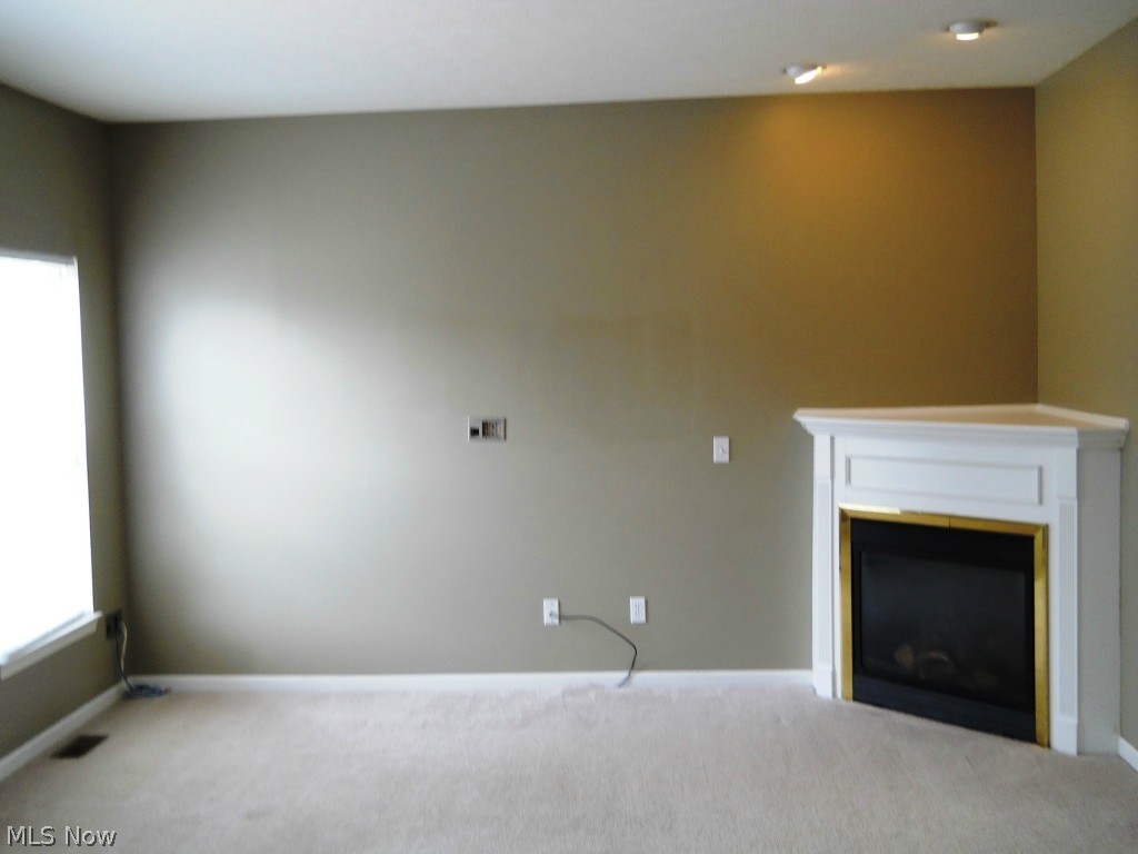 Saddle Crk 03 - Residential