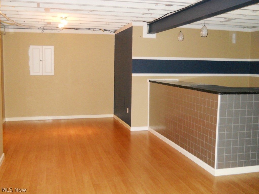 Saddle Crk 03 - Residential