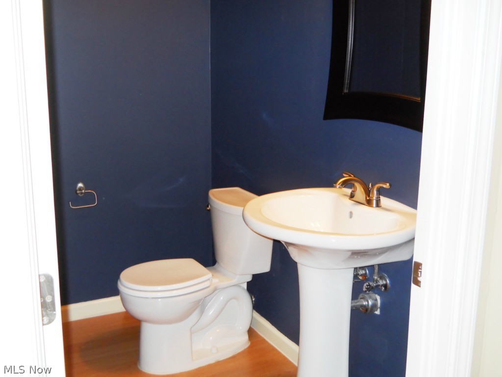 Saddle Crk 03 - Residential