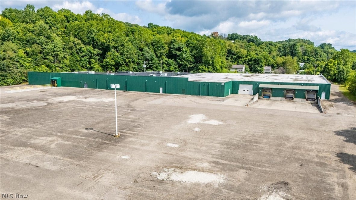 2411 E Wheeling Ave, Cambridge, OH 43725