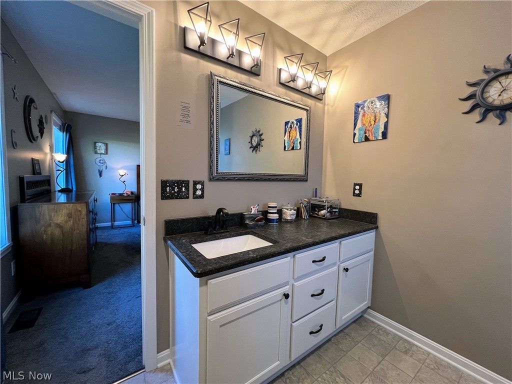 Camden Meadow/Pery Hills Village - Residential