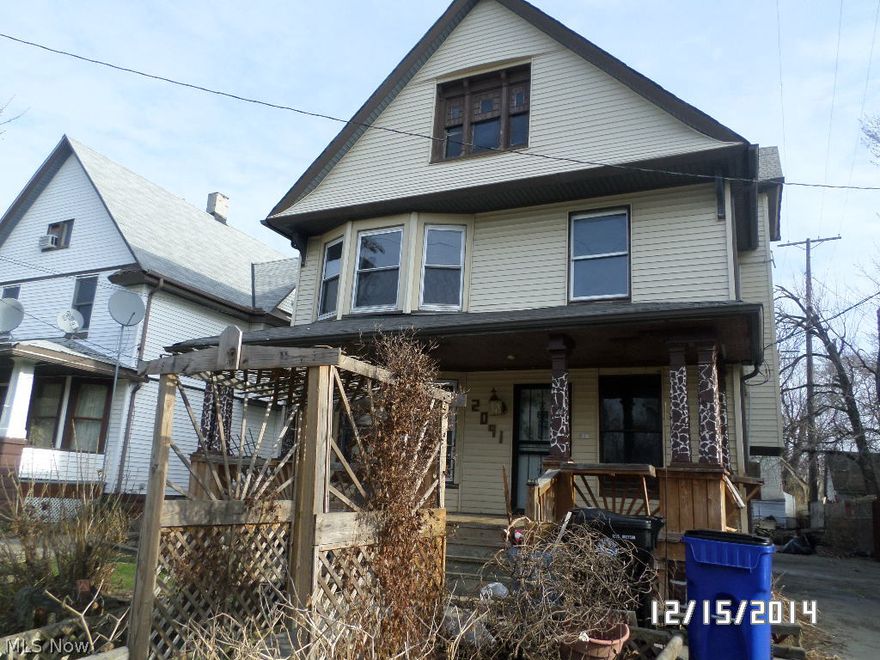 Spacious 4 bedroom, 1 bath colonial in the heart of Cleveland.  Partially fenced in back yard.  Front porch and newer driveway.  This is a Fannie Mae HomePath Property.