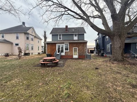 Tiny photo for 2329 Winfield Way NE, Canton, OH 44705 (MLS # 5188182)