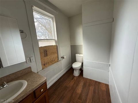 Tiny photo for 2329 Winfield Way NE, Canton, OH 44705 (MLS # 5188182)