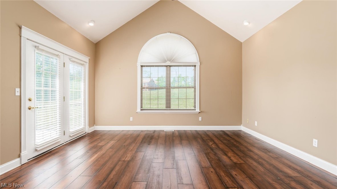 Northern Place Condo - Residential