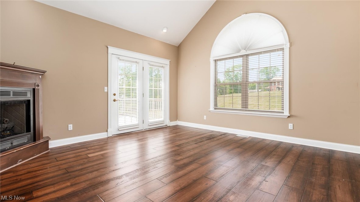 Northern Place Condo - Residential