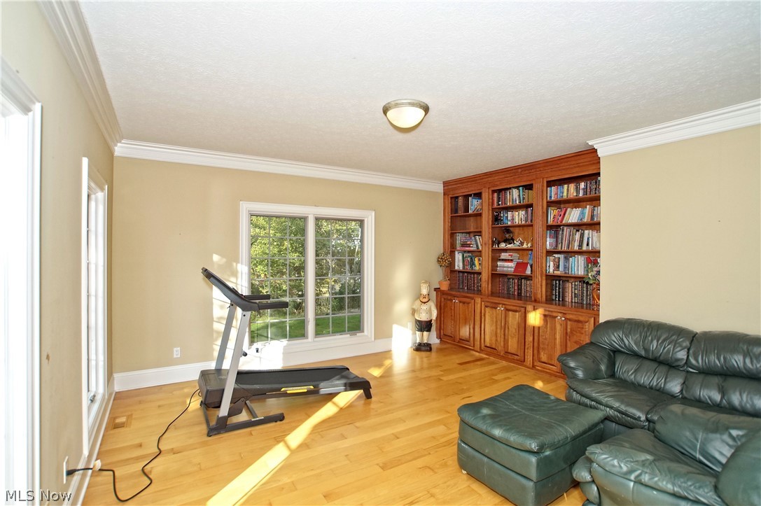 Kirtland Lake - Residential