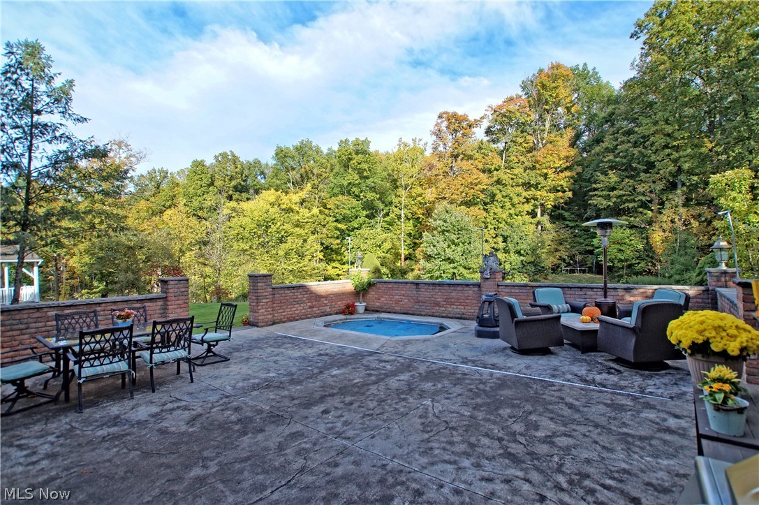 Kirtland Lake - Residential
