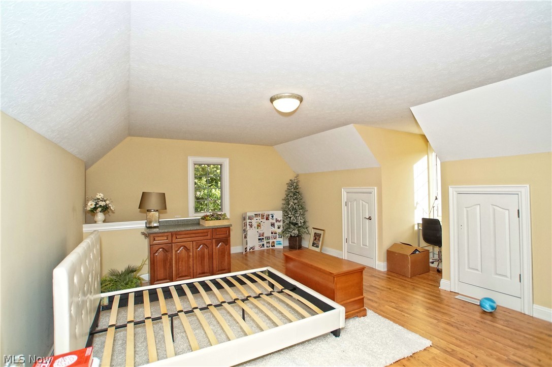 Kirtland Lake - Residential