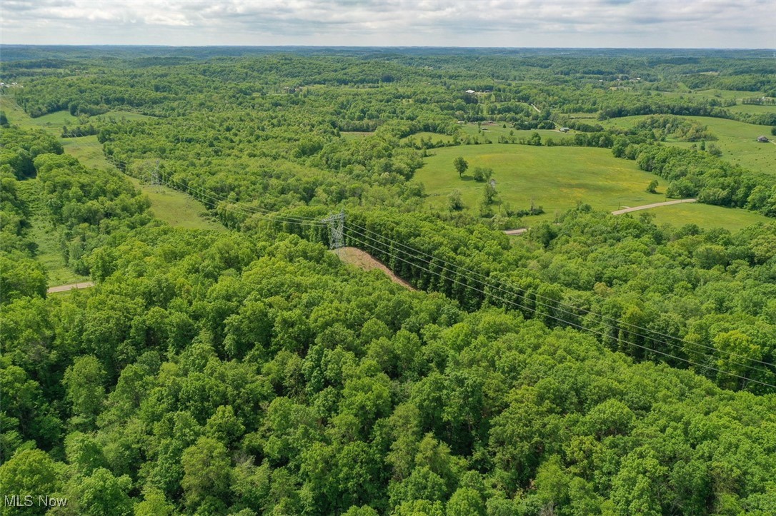 5073 Salineville Road, Carrollton, Ohio image 16