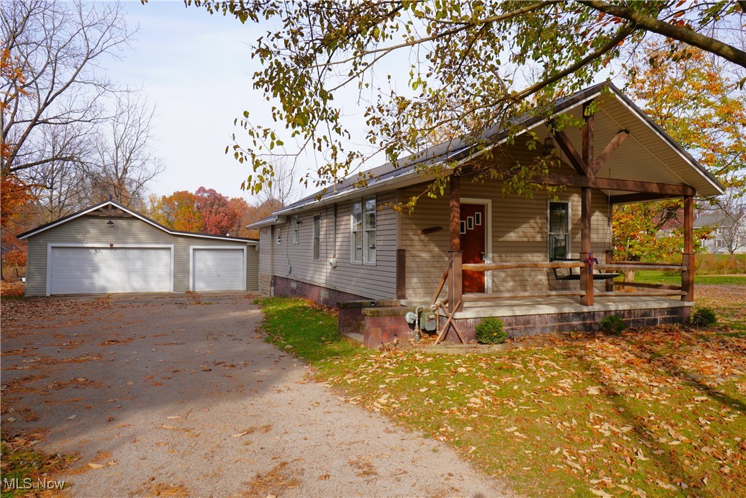 2911 25th Street, Canton, Ohio image 3