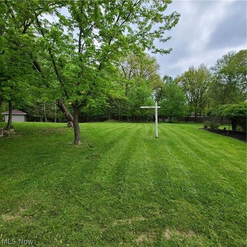 Photo for 872 E Dawnwood Drive