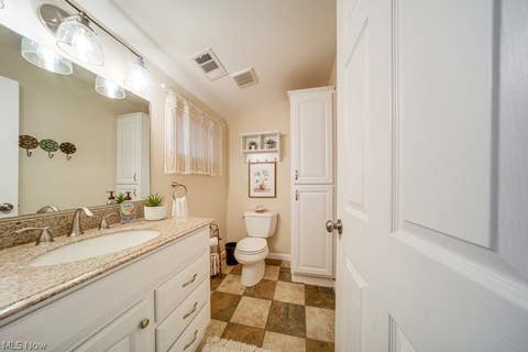 Tiny photo for 4884 Francis Street, Geneva on the Lake, OH 44041 (MLS # 5239020)