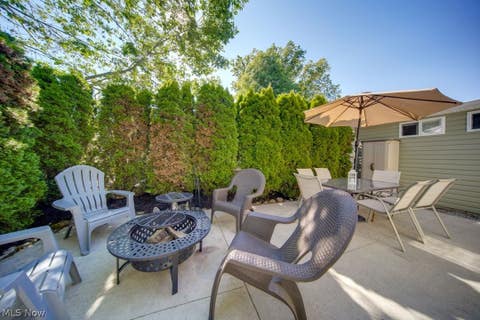 Tiny photo for 4884 Francis Street, Geneva on the Lake, OH 44041 (MLS # 5239020)