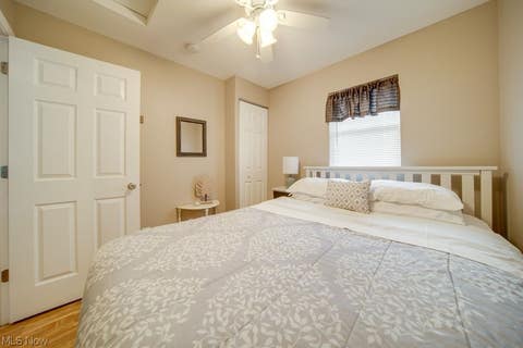 Tiny photo for 4884 Francis Street, Geneva on the Lake, OH 44041 (MLS # 5239020)