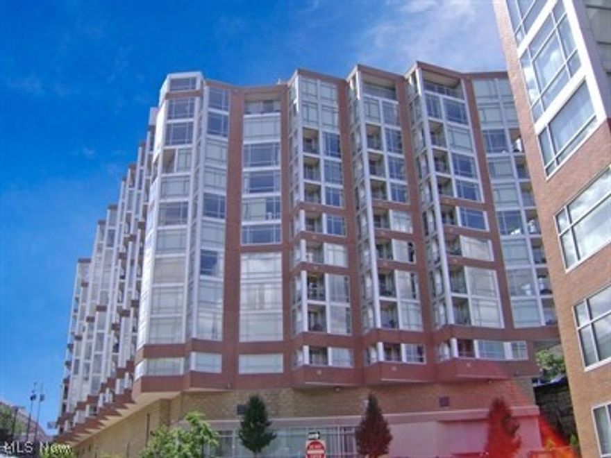 Stunning 2-bedroom, 2 bath condo on the 10th floor at Stonebridge Towers. This contemporary open floor plan has numerous upgrades including: hardwood flooring in the LR, DR, Kitchen and Foyer, granite countertops, and chef’s kitchen with breakfast bar and SS appliances. Floor-to-ceiling windows in the Greatroom offer fabulous views of the Skyline, Lake, and River. Enjoy an in-suite washer and dryer and 2 parking spaces...1 in the heated indoor garage and 1 in the Courtyard. Building is controlled access, with a full service gym. Perfect location next to transportation, highways and downtown Cleveland. Available July 1, 2016.