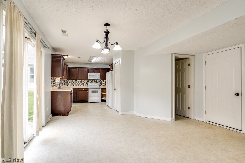 Village/Marsh Lndg Condo - Residential