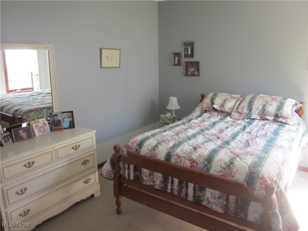22434 Woodfield Trail, Strongsville, Ohio image 24