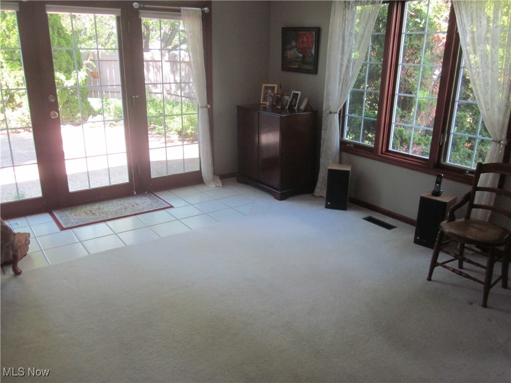 22434 Woodfield Trail, Strongsville, Ohio image 15