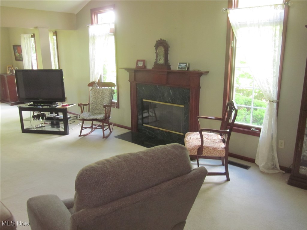 22434 Woodfield Trail, Strongsville, Ohio image 8